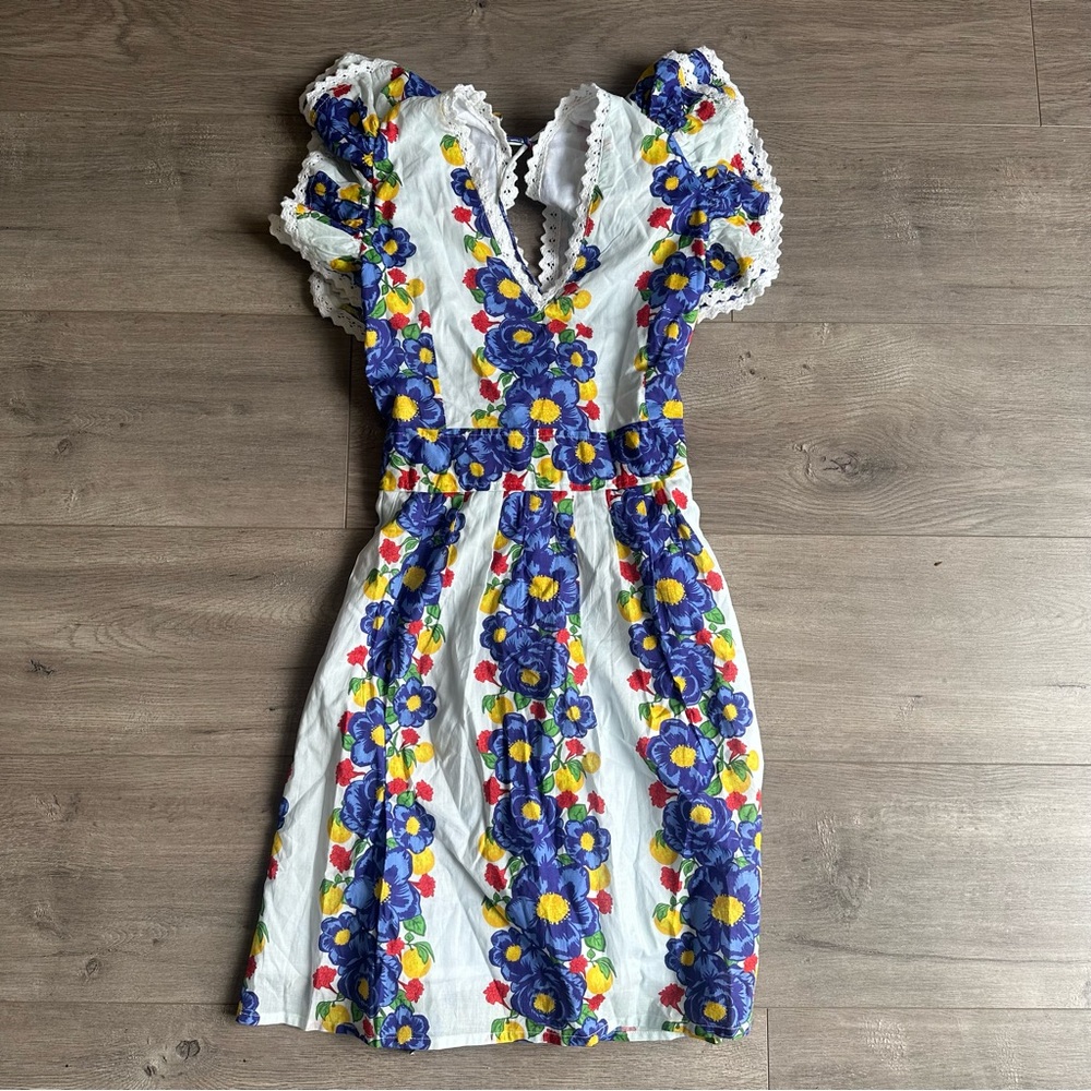 NWT Beyond by Vera - 1574 Chloe - color: GRAND VILLA COBALT - size small